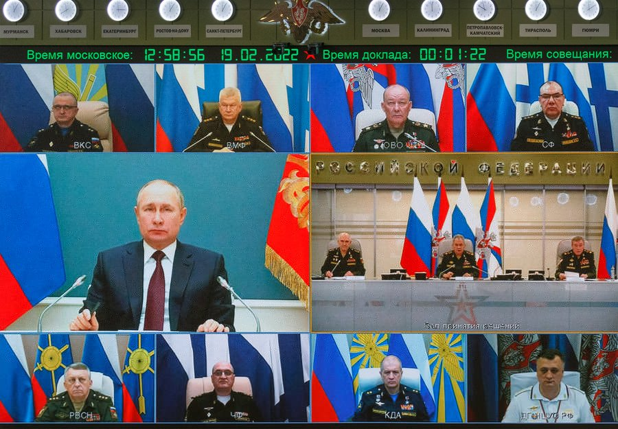 Putin with the Russian General Staff