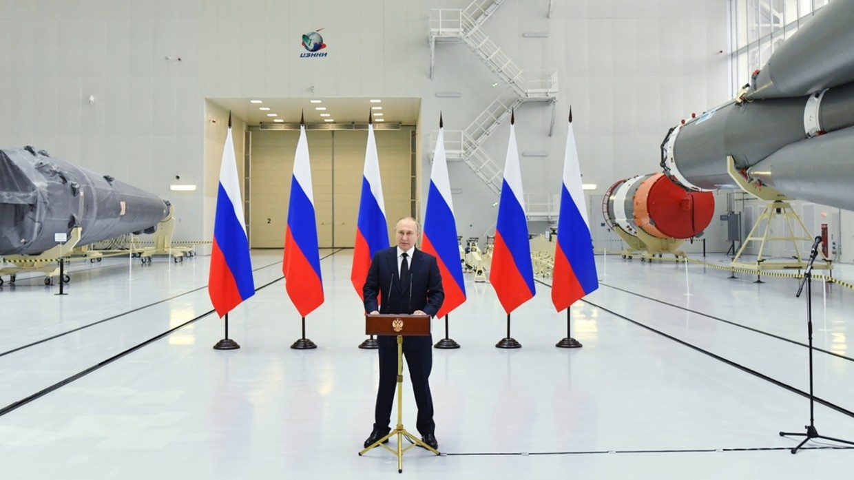 Russia's President Vladimir Putin delivers a speech, at the Vostochny Cosmodrome. © Sputnik / Evgeny Biyatov