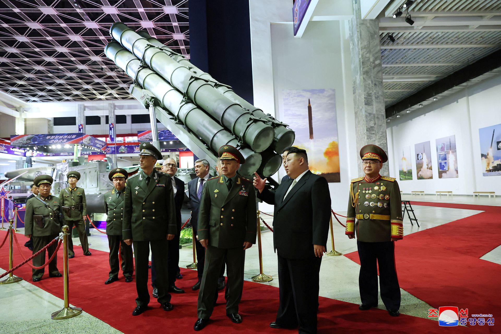 North Korean leader Kim Jong Un and Russia's Defense Minister Sergei Shoigu visit an exhibition of armed equipment on the occasion of the 70th anniversary of the Korean War armistice in this image released by North Korea's Korean Central News Agency on July 27, 2023. KCNA via REUTERS